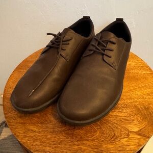 Ponto - The Pacific Oxford W